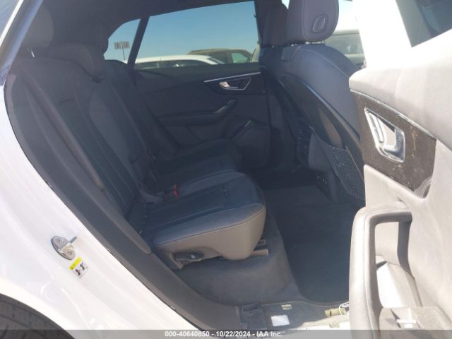 WA1AVAF15KD018902 Audi Q8 55 Premium