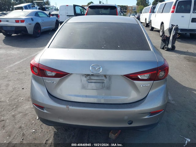Mazda Mazda3 I Sport 2016 JM1BM1U79G1335501 Image 16