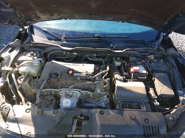 Honda Civic Lx 2018 2HGFC2E57JH572683 Image 10
