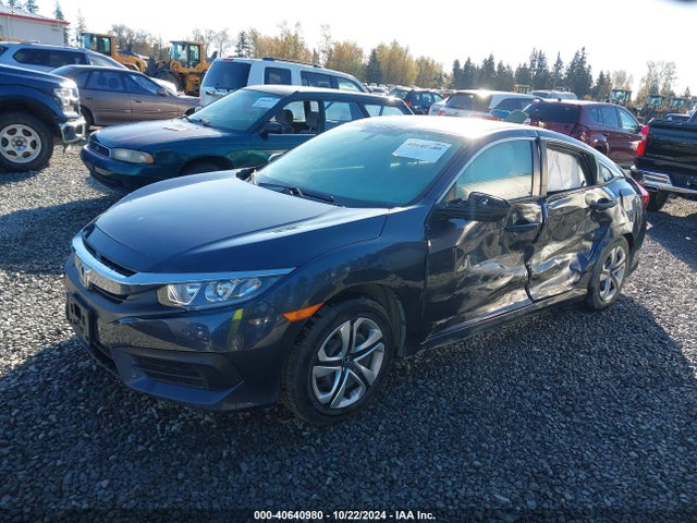 Honda Civic Lx 2018 2HGFC2E57JH572683 Image 2