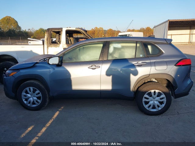 Toyota Corolla Cross L 2024 7MUAAABG0RV103372 Image 13
