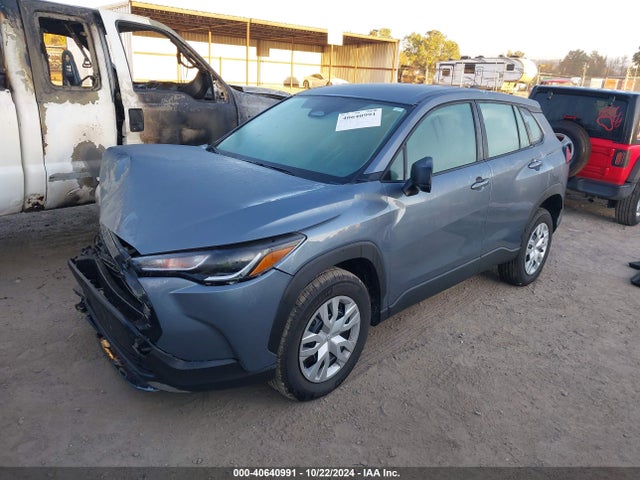 Toyota Corolla Cross L 2024 7MUAAABG0RV103372 Image 2