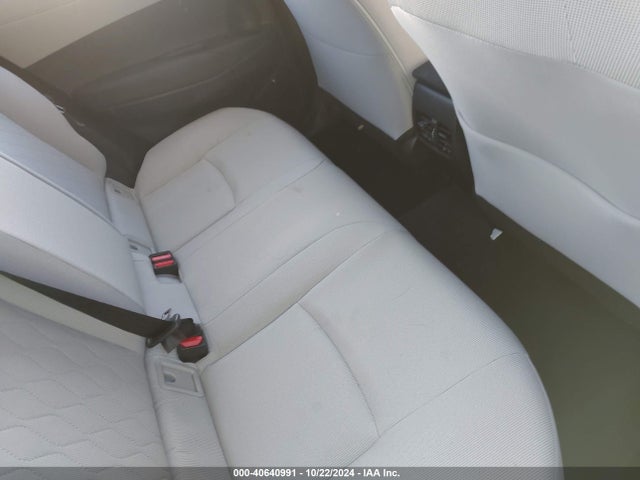 Toyota Corolla Cross L 2024 7MUAAABG0RV103372 Image 8