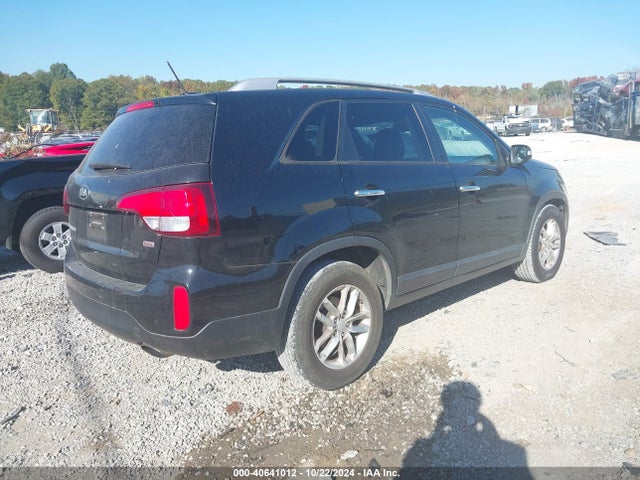 KIA SORENTO LX 2014 5XYKT3A66EG499652 Image 4