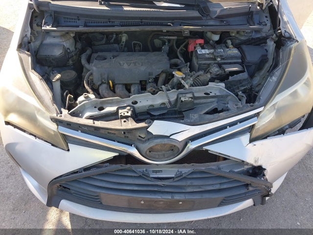 VNKKTUD30FA025082 Toyota YARIS L