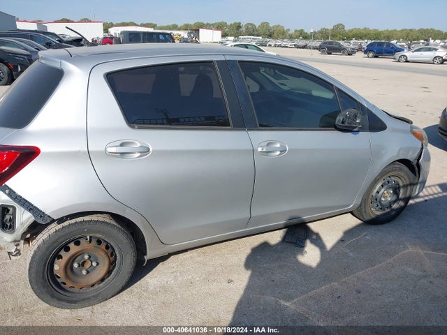 VNKKTUD30FA025082 Toyota YARIS L