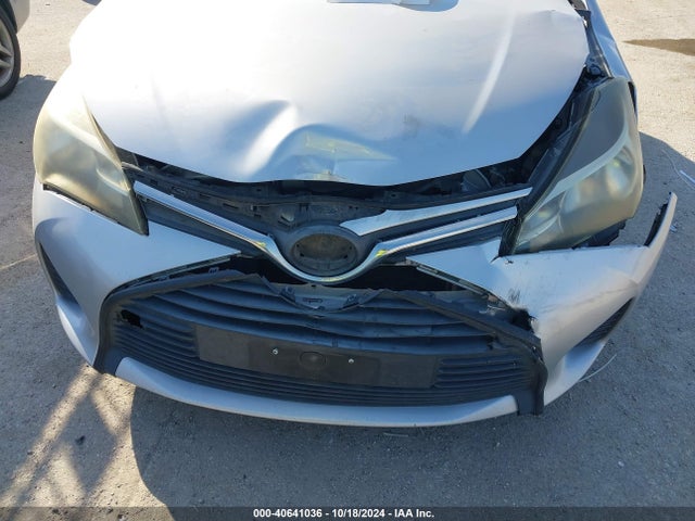 VNKKTUD30FA025082 Toyota YARIS L
