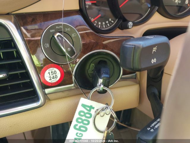 WP0AA2A77EL011592 Porsche PANAMERA 4