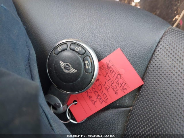 2012 MINI COOPER WMWSU3C56CT258304 Photo 10