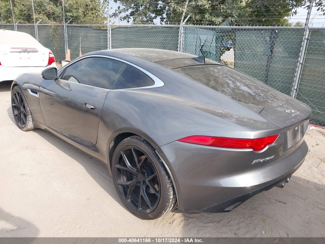2017 JAGUAR F-TYPE SAJWA6AT3H8K41519 Photo 2