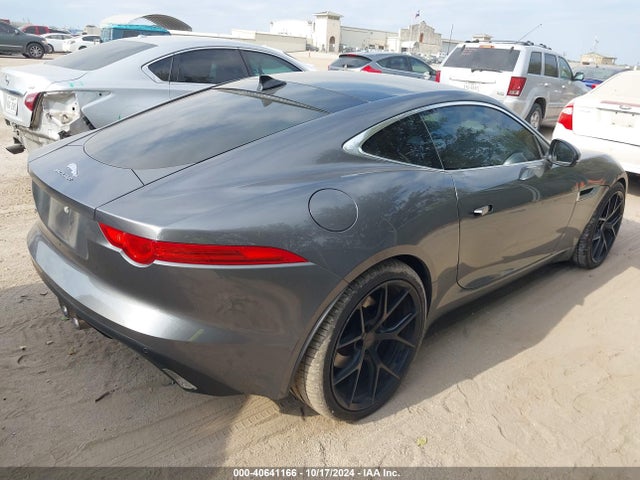 2017 JAGUAR F-TYPE SAJWA6AT3H8K41519 Photo 3
