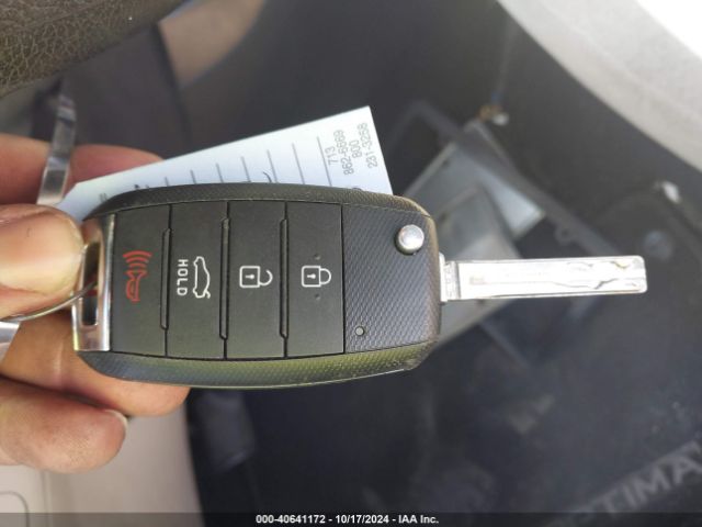 5XXGM4A76EG337218 KIA Optima Lx