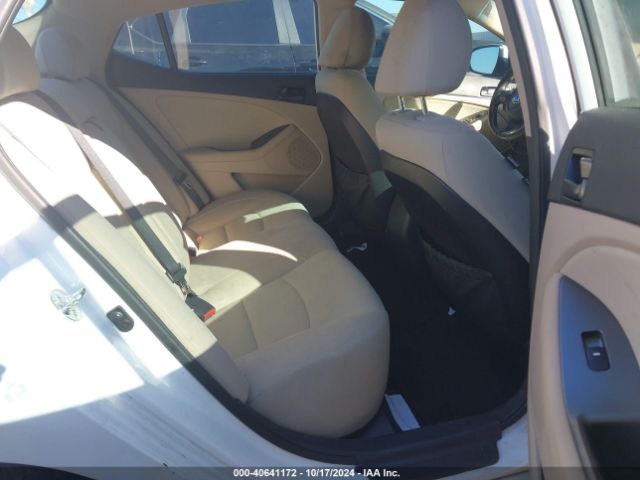 5XXGM4A76EG337218 KIA Optima Lx
