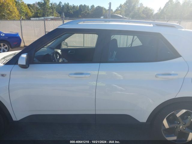 KMHRC8A30PU258832 Hyundai Venue Sel