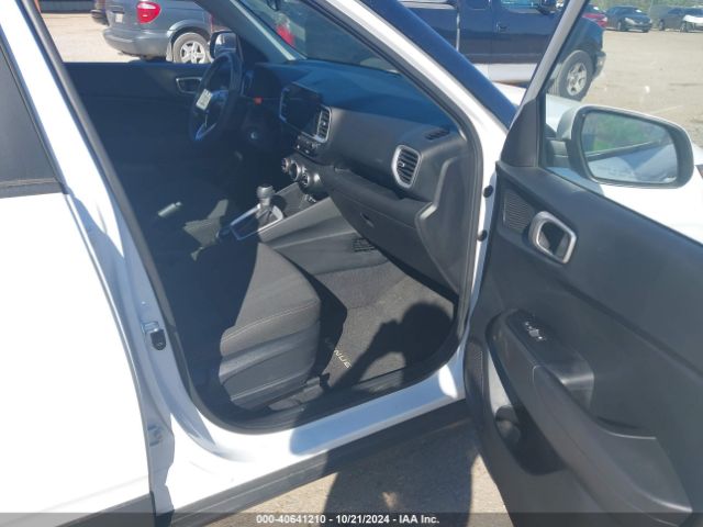 KMHRC8A30PU258832 Hyundai Venue Sel