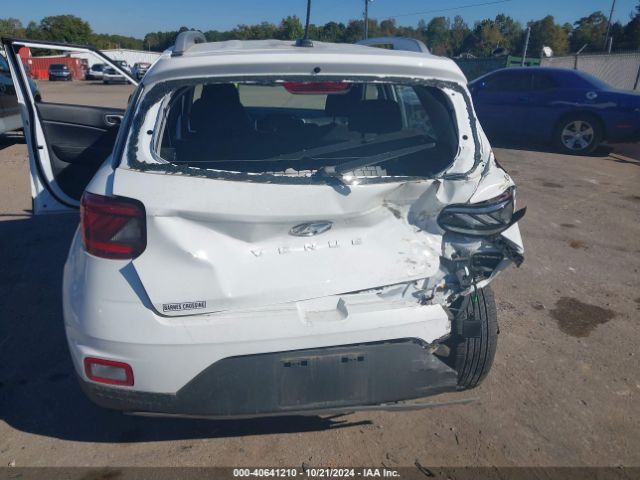 KMHRC8A30PU258832 Hyundai Venue Sel