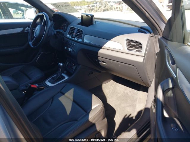WA1JCCFS5JR019284 Audi Q3 2.0t Premium/2.0t Sport Premium