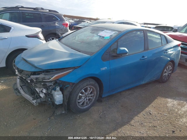 Toyota Prius Prime Limited 2021 JTDKAMFP3M3188745 Image 2