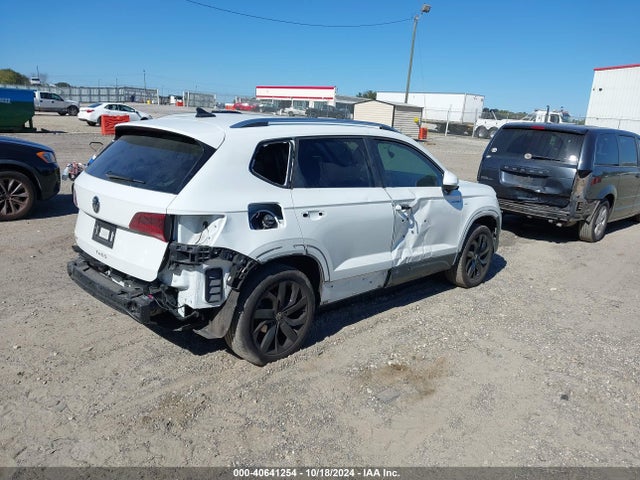 3VVSX7B28RM002621 Volkswagen Taos 1.5t Se