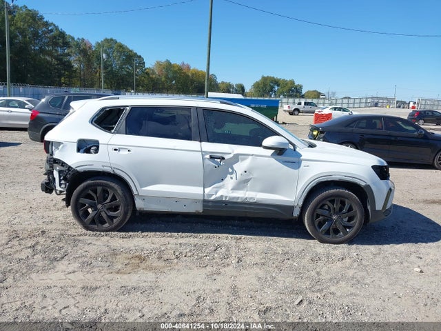 3VVSX7B28RM002621 Volkswagen Taos 1.5t Se