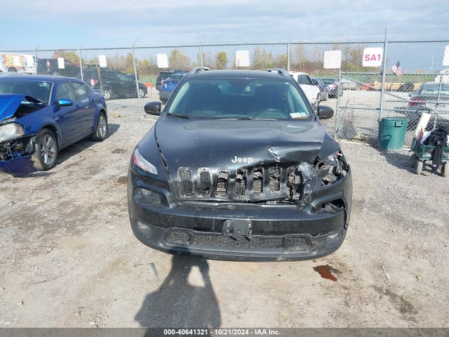 1C4PJMCS7FW583219 Jeep Cherokee Latitude