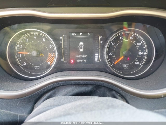 1C4PJMCS7FW583219 Jeep Cherokee Latitude