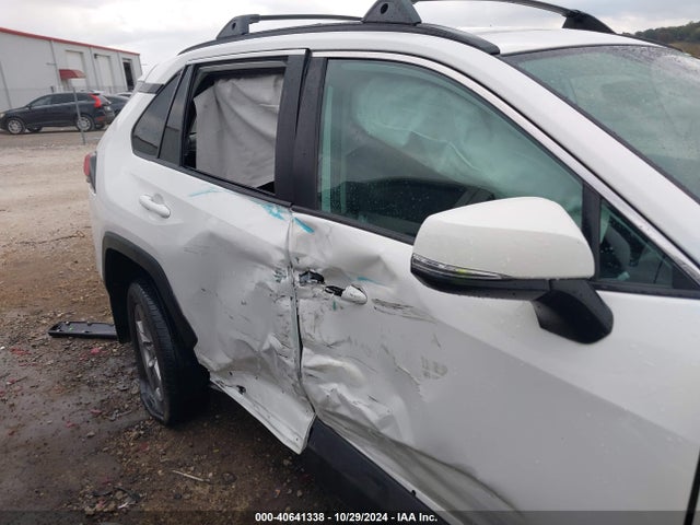 Toyota Rav4 Xle 2022 2T3W1RFV8NC195543 Image 6