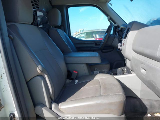 1N6BF0KLXFN800229 Nissan Nv Cargo Nv1500 S V6