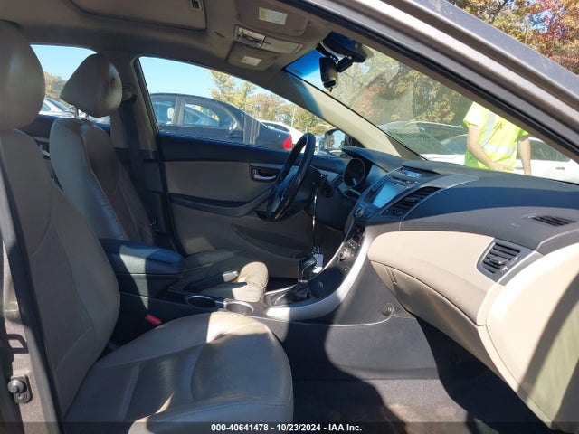 Hyundai Elantra Limited 2015 5NPDH4AEXFH572653 Image 5