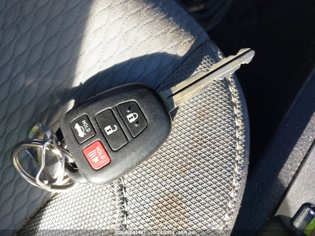 Toyota COROLLA LE 2016 2T1BURHE0GC611714 Image 11