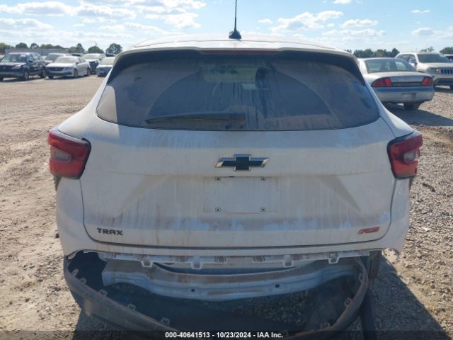 KL77LGE28RC102275 Chevrolet Trax Fwd 1rs
