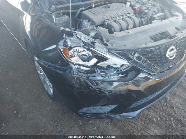 Niss Sentra 2017 3N1AB7AP4HY270436 Image 31