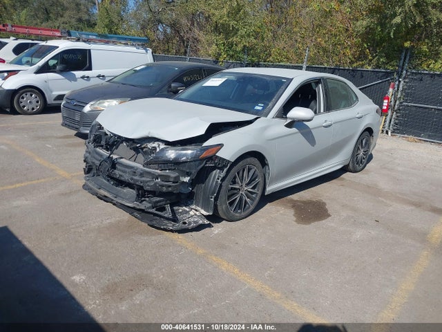 Toyota CAMRY SE 2022 4T1G11AK5NU067206 Image 2
