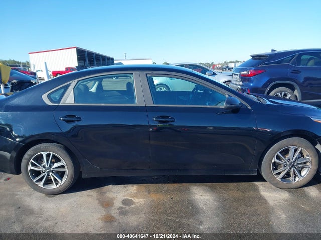 KIA Forte Lxs 2023 3KPF24AD9PE510443 Image 13