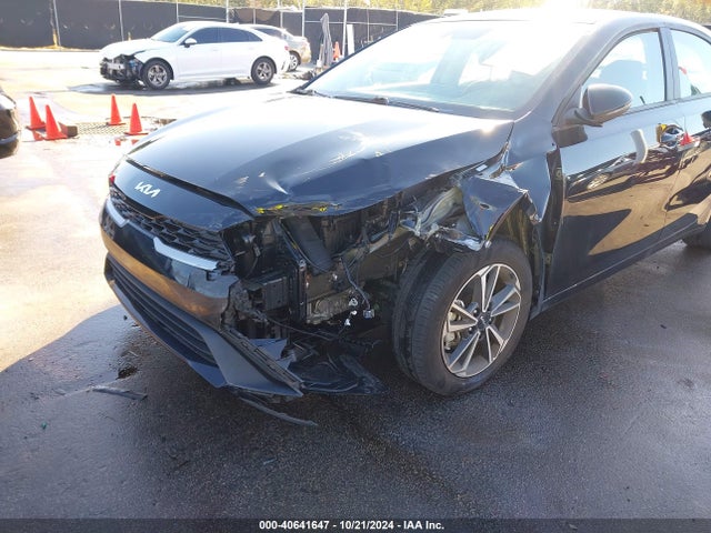 KIA Forte Lxs 2023 3KPF24AD9PE510443 Image 6
