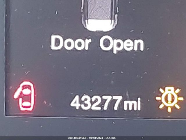ZACCJABB8JPH33696 Jeep Renegade Latitude Fwd
