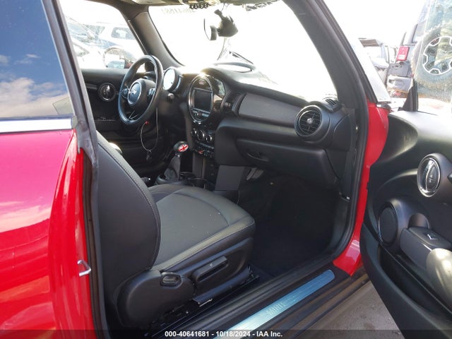 2019 MINI HARDTOP WMWXP5C5XK2H97864 Photo 4