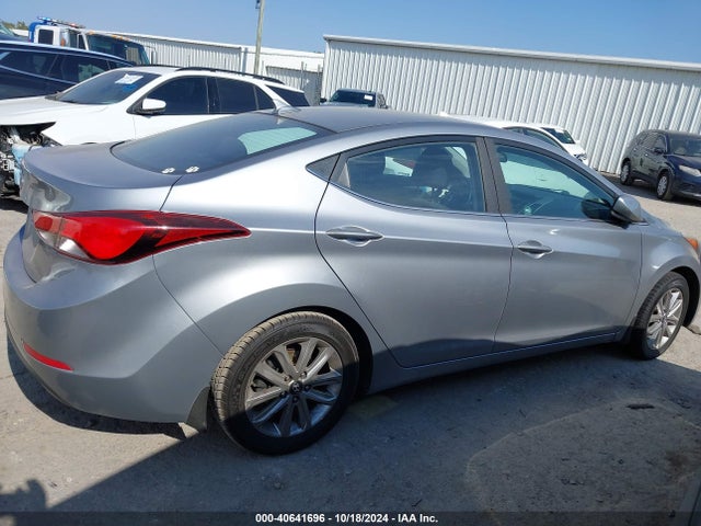 Hyundai ELANTRA SE 2015 5NPDH4AEXFH590389 Image 13