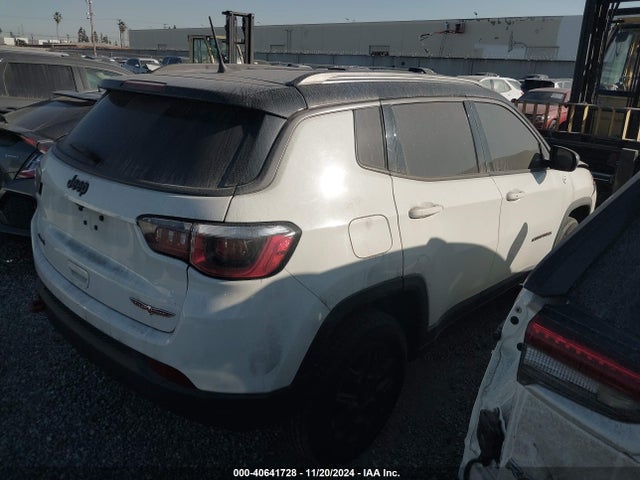 Jeep Compass Trailhawk 4x4 2018 3C4NJDDB8JT480458 Image 4