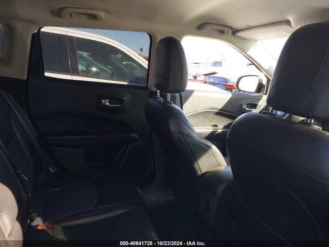 Jeep Compass Trailhawk 4x4 2018 3C4NJDDB8JT480458 Image 8