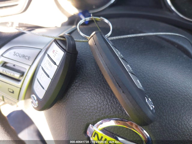 Nissan ROGUE SV 2014 5N1AT2MVXEC796268 Image 11