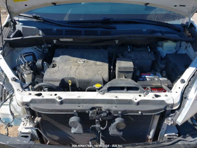 5TDYK3DC5FS545135 Toyota Sienna Xle 8 Passenger