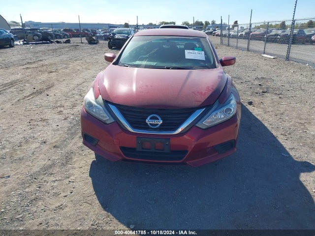 Nissan Altima 2.5 S 2017 1N4AL3AP1HC232552 Image 12