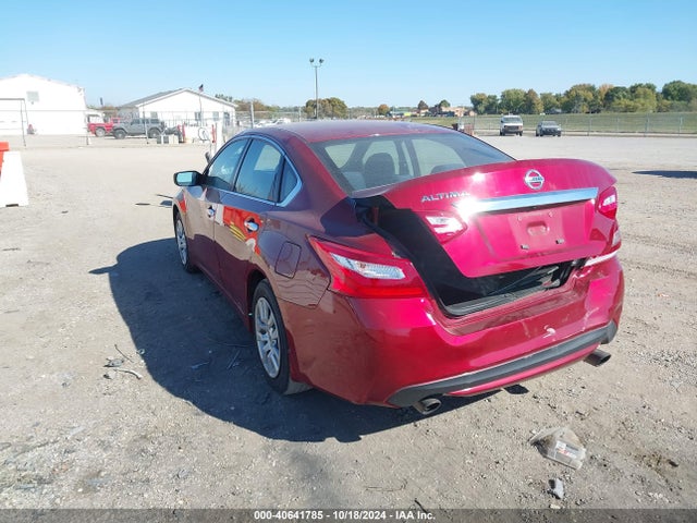 Nissan Altima 2.5 S 2017 1N4AL3AP1HC232552 Image 3