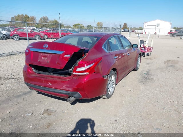 Nissan Altima 2.5 S 2017 1N4AL3AP1HC232552 Image 4
