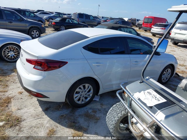 Hyundai ELANTRA SE 2020 5NPD74LF2LH589189 Image 13