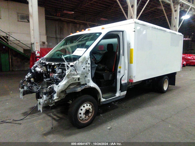 Ford Transit-350 Cab 2017 1FDBF8ZM4HKB39877 Image 2