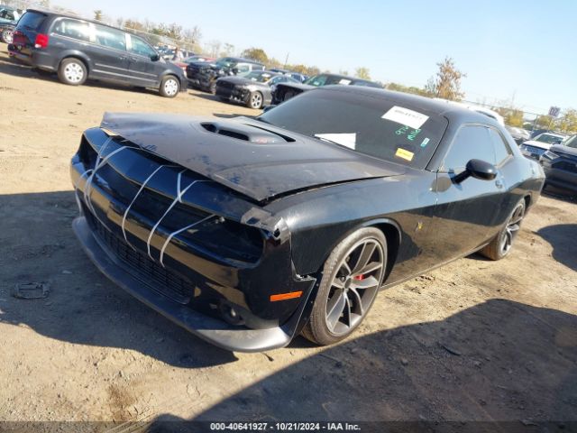 2C3CDZFJ0GH264061 Dodge Challenger 392 Hemi Scat Pack Shaker