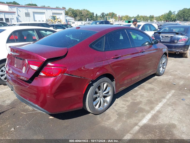 Chrysler 200 S 2015 1C3CCCBB3FN547347 Image 4