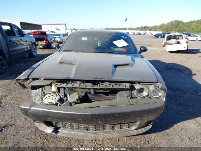 2C3CDZAG5KH649619 Dodge Challenger Sxt